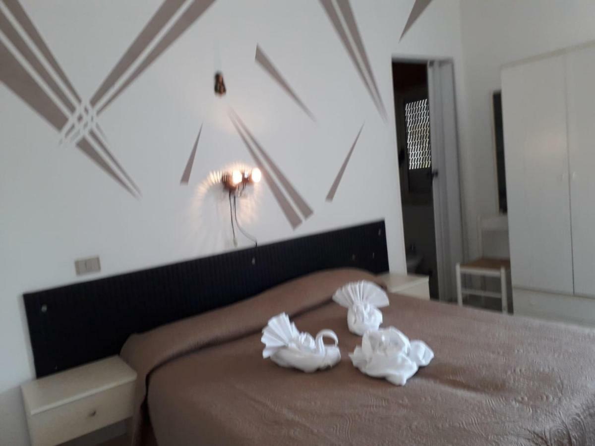 Hotel Santa Caterina Gizzeria Kültér fotó